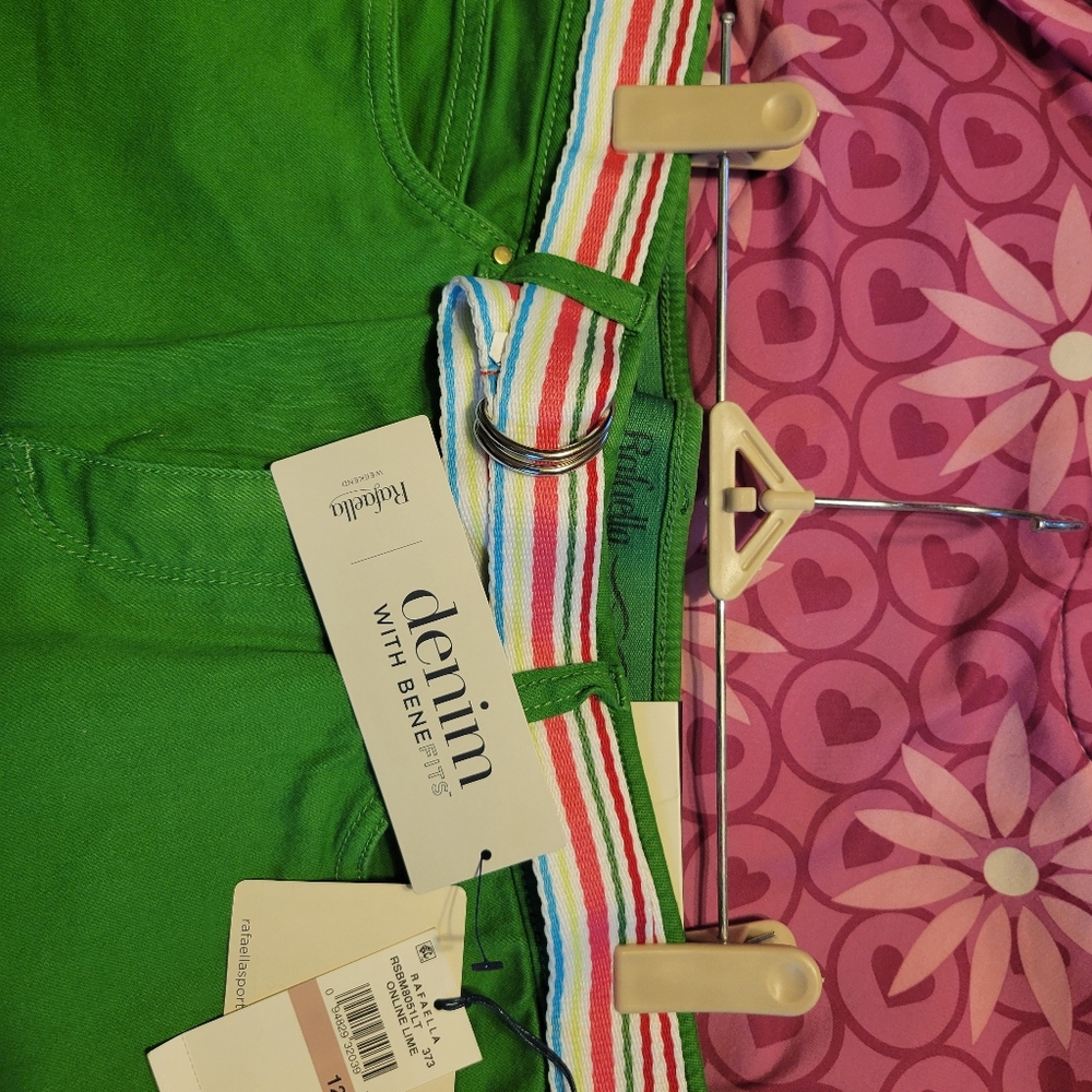 Capri Pants Size 12 Slimming NWT - Picture 8 of 8